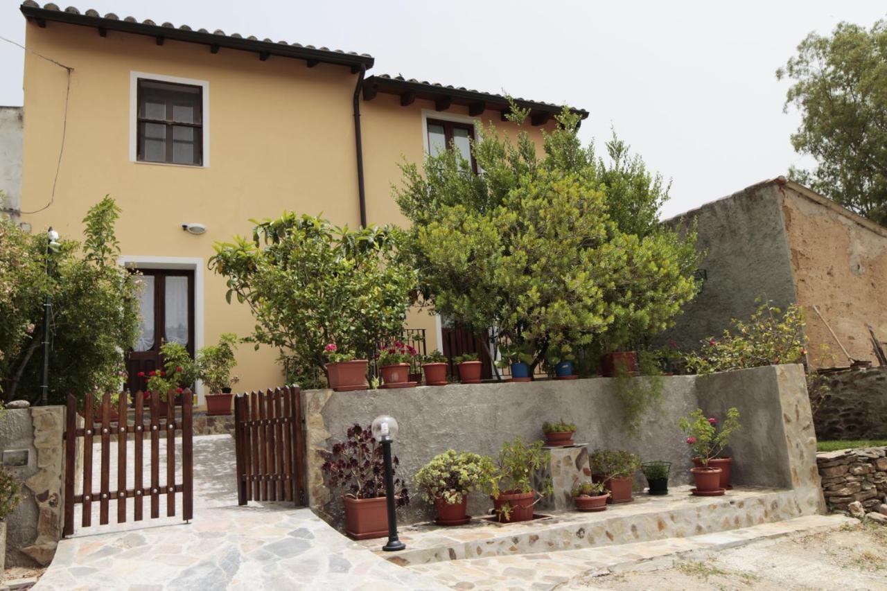 B&B S'Arrosa Antiga Santadi Экстерьер фото